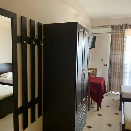 酒店 Ferrara Durrës